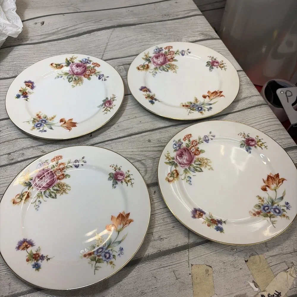 Occupied Japan KINGSLEY Nightingale Pattern - Narumi China 7 1/2” Plate Cottage